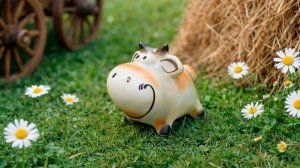 Скульптура в цвете "Шустрик", гжельский фарфор