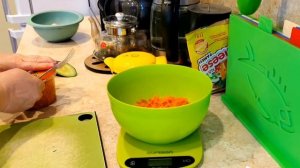 Новый салат (без названия),придумаем вместе.