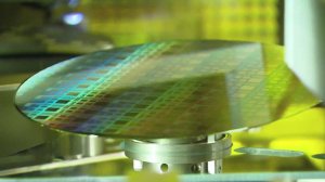 Путин поручил создать комиссию по развитию микроэлектроники