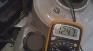 Генератор, как померить напряжение заряда аккумулятора