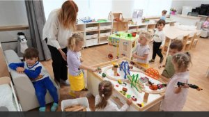 В Госдуме предложили увеличить зарплату воспитателей в детсадах в два раза