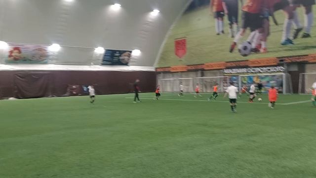 22.01.26 контрольный матч Машиностроитель 2015-2017-Лисы 20162тайм