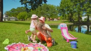 Настя рассказывает веселые истории