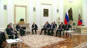 Владимир Путин и Махмуд Аббас обсудили в Кремле урегулирование ближневосточного конфликта.