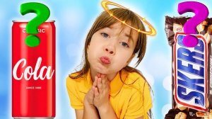 Девочки УЧАТСЯ правильно ПИТАТЬСЯ с волшебным автоматом.