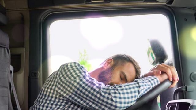 Будни дальнобойщика смотреть онлайн