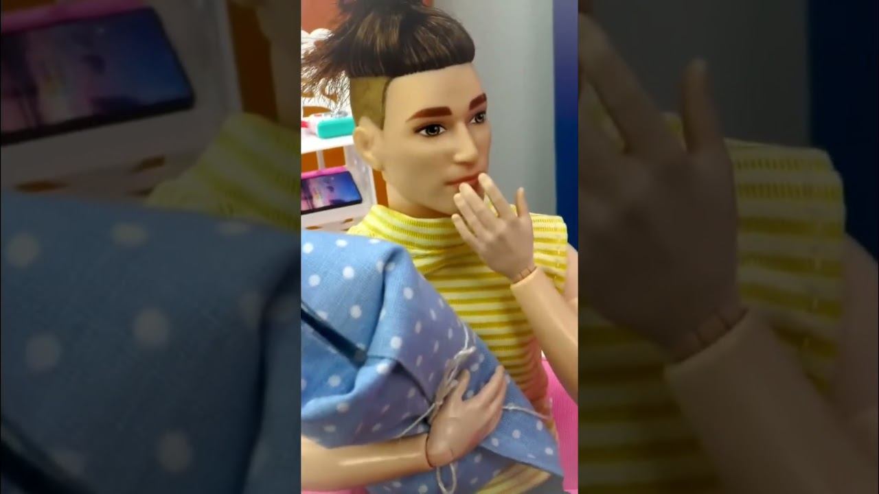 Вот это сон! Кен увидел себя папой четверых малышей ✨#Barbie #длядетей #shorts смотреть онлайн