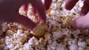 22 января — День рождения воздушной кукурузы (попкорна).