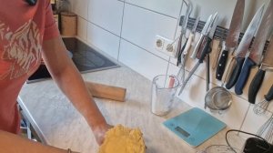 Кондитер, мастер-класс  "Яблочно-клубничный тарт с безе"