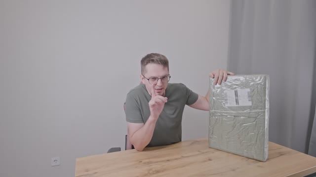 Ремонтяш: НОУТБУК С OZON за 40 тысяч смотреть онлайн