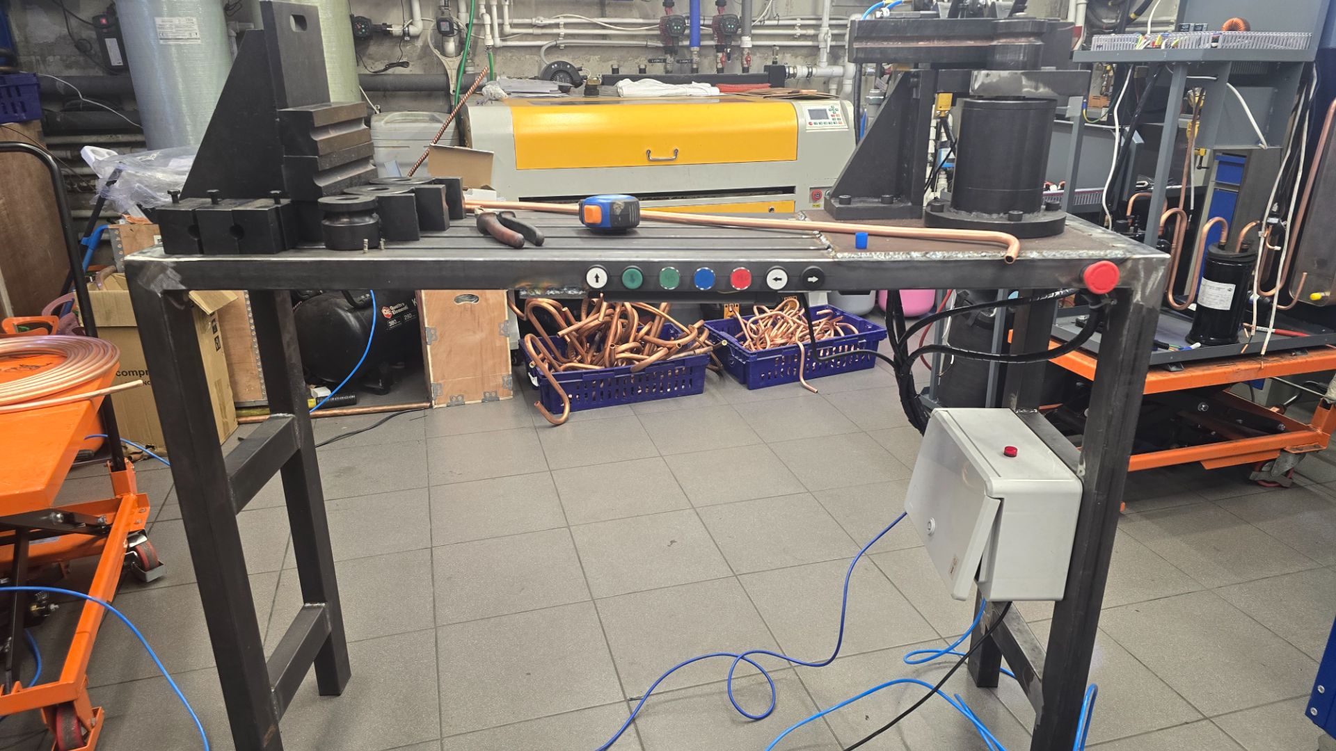 Самодельный станок для гибки медных труб смотреть онлайн