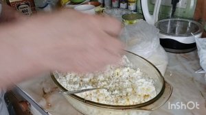 Творожная запеканка со сметанной заливкой.