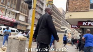 Йоханнесбург вода танцы и уличный драйв который стал вирусным 💦🔥💃