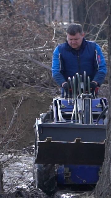 Весна близко. Настоящий проходимец смотреть онлайн