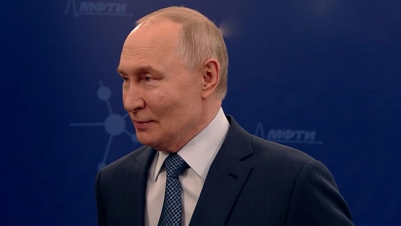 Путин посетил МФТИ в преддверии Дня студента: видео. смотреть онлайн