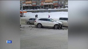 В Уфе серьезная авария заблокировала движение на улице Бакалинской
