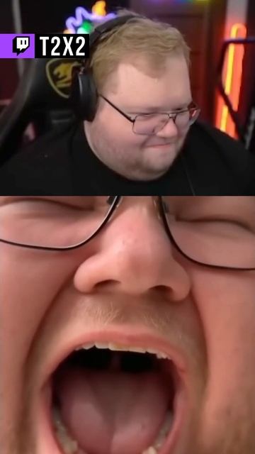 МАМА КУПИ МНЕ КУРОЧКУ 😭 - #t2x2 #т2х2 #twitch #реакция #юмор #мем #shorts смотреть онлайн