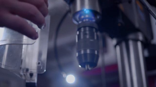 JET JDP-20FTD_ Новый Вертикально-Сверлильный Станок для Профессионалов и Мастеров смотреть онлайн