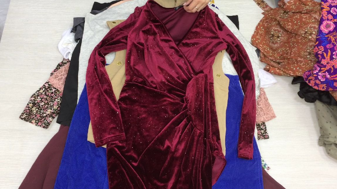 сти190.2. Сток европейских брендов смотреть онлайн