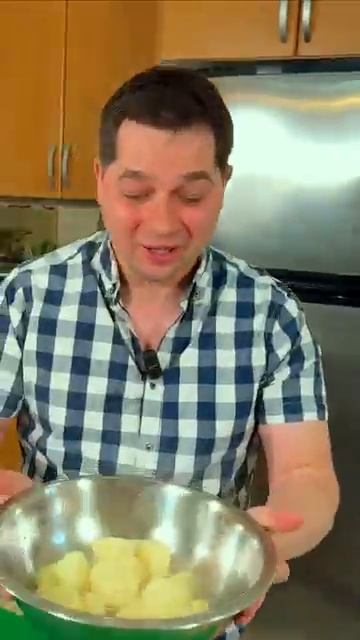 Хрустящая картошка в духовке, очень вкусно! смотреть онлайн