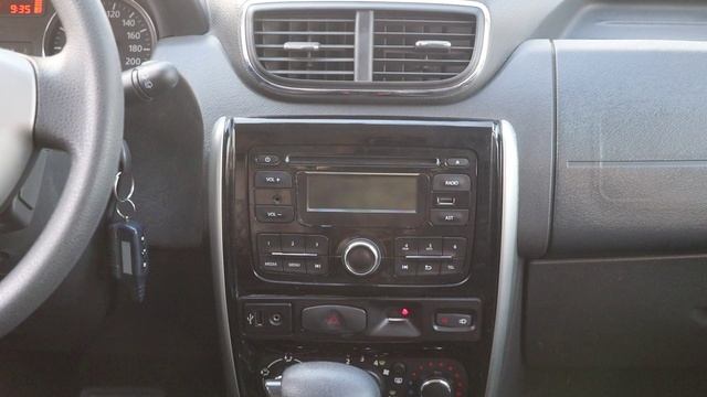 Nissan Terrano смотреть онлайн