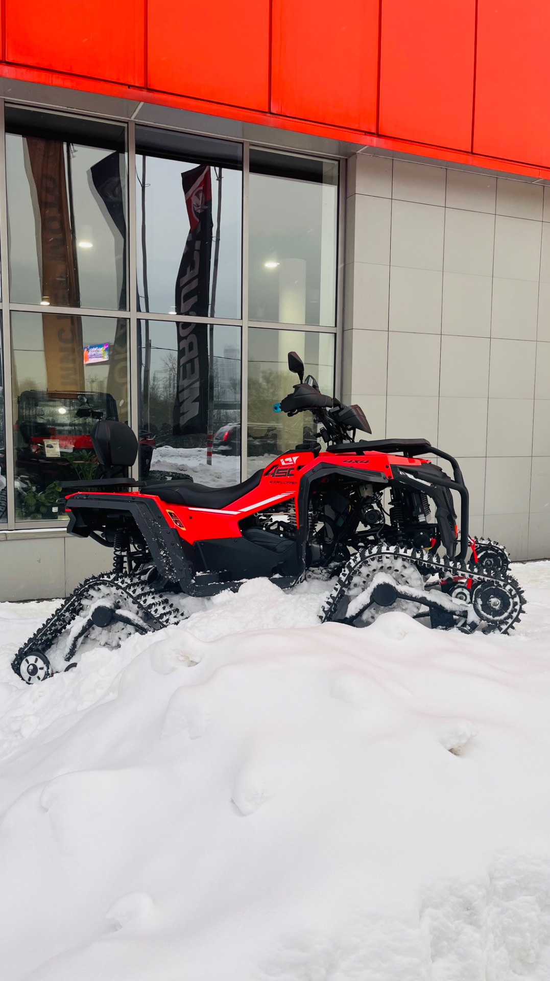 Квадроцикл на гусеницах Explorer 450cc efi/eps/4x4 смотреть онлайн