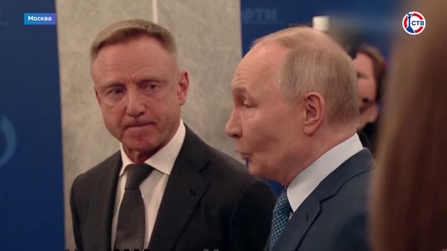 Владимир Путин посетил Московский физико-технический институт и поздравил студентов смотреть онлайн