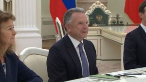 Ушаков: Россия и США договорились о трехсторонней встрече в Абу-Даби 23 января