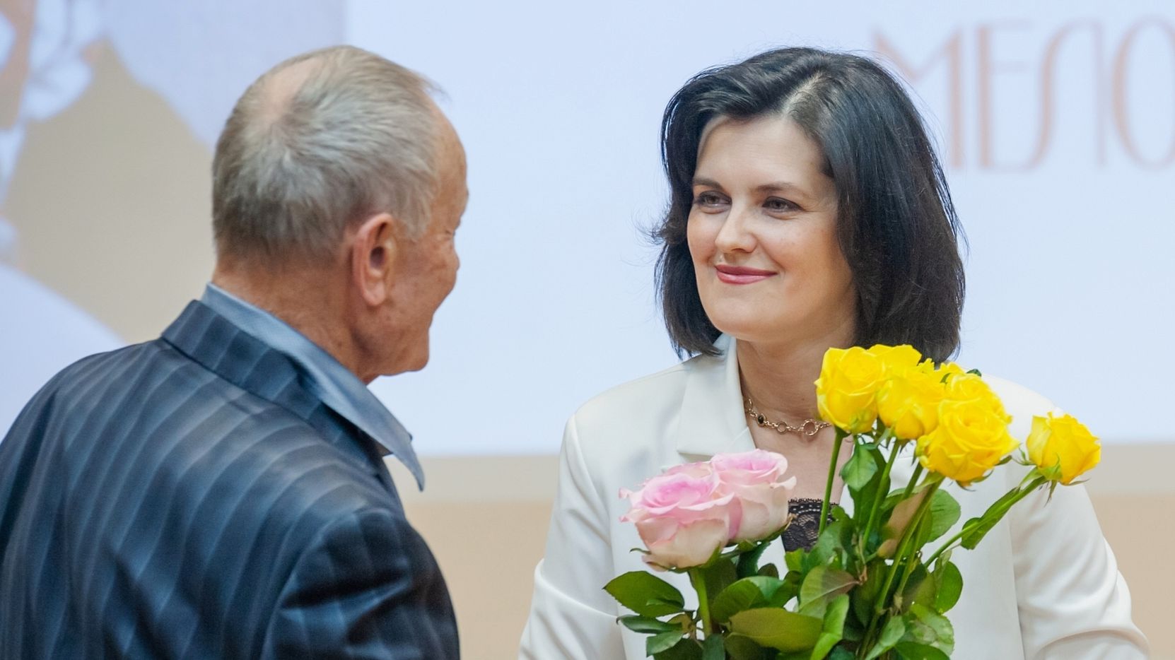 Сольный концерт Анны Новошинской «Каждому знакомые мелодии» смотреть онлайн