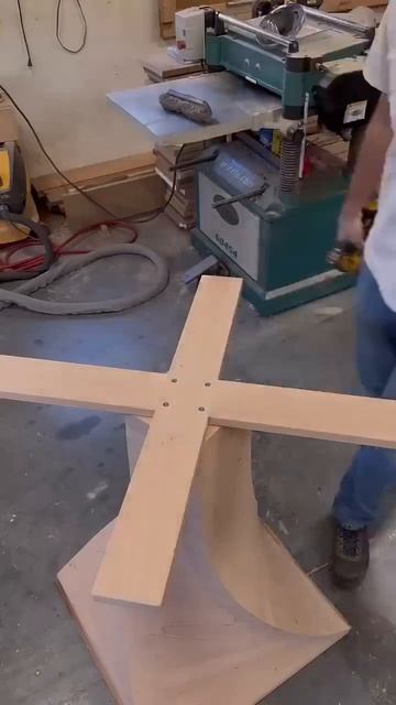 Дизайнерский стол своими руками .mp4 смотреть онлайн