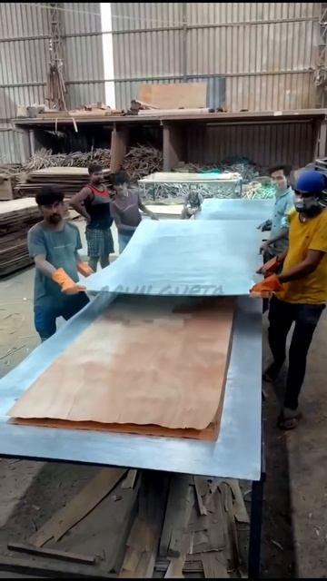 Производство в Индии 🌲 .mp4 смотреть онлайн