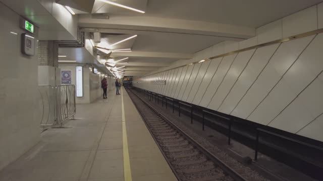 4K.Moscow Metro Station Olkhovaya (Sokolnicheskaya Line). смотреть онлайн