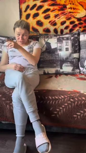 УХОДИТ К ЛЮБОВНИКУ! РАЗДЕЛ ИМУЩЕСТВА У ИРИШКИ ЧИКИ ПИКИ И ПАШИ! смотреть онлайн