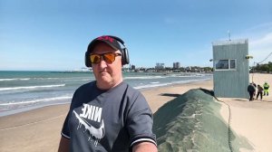 #Анапа. На Центральном пляже Анапы новых выбросов мазута не обнаружил.