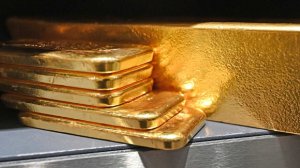 Цена золота впервые в истории превысила 4500 долларов за унцию