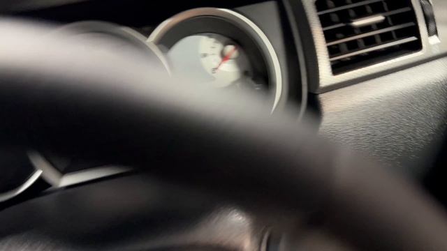 Nissan Tiida 2008 смотреть онлайн