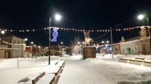 ВЕЧЕРНЯЯ ПРОГУЛКА ПО АЛЛЕЕ