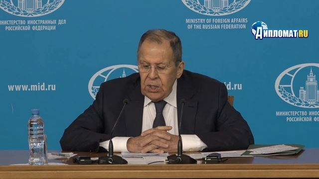 «Паспорт есть — гражданства нет!»: Лавров о бюрократическом абсурде 90-х смотреть онлайн