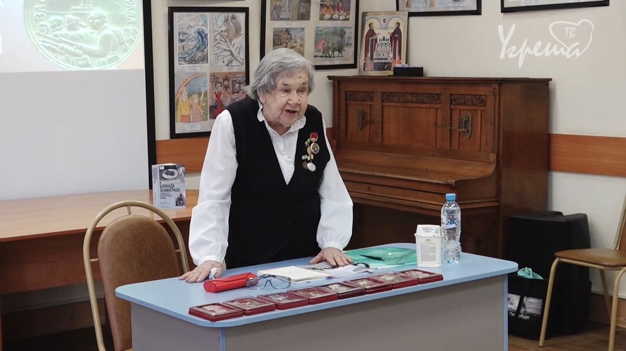 Непокоренный город смотреть онлайн