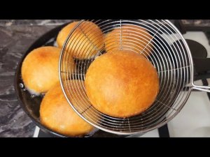 Я не устаю их готовить! Кидаю тесто в кипящее масло! Такое приготовление вы еще не видели