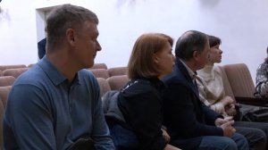 Глава Пушкинского обсудил с жителями Челюскинского вопросы ЖКХ и судьбу коттеджей в охранной зоне