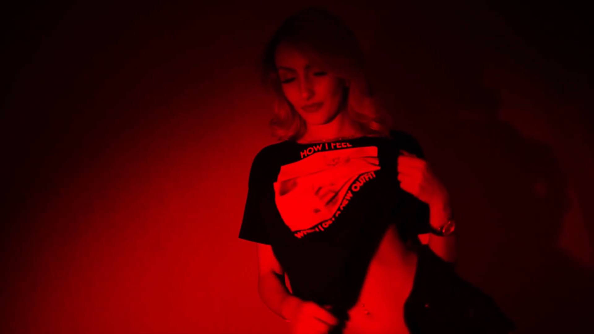 Секс Девочка танцует смотреть онлайн