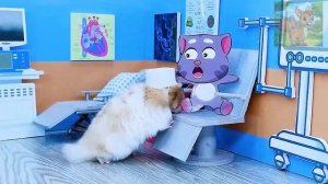 Маленький хомячок изо всех сил пытается сбежать, но полиция отпугивает его одним движением!