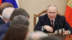 Путин продлил пилотный проект по переходу на новую систему высшего образования