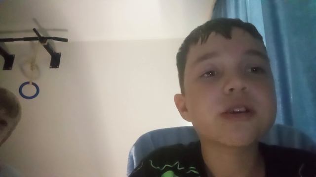 5 часть про вкусняхи! ЧЕЛЛЕНДЖ кто последний выпьет воду от остроты и ЛАТЯУ смотреть онлайн