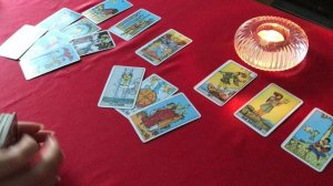 Страдает ли он по вам или давно отпустил? Гадание Таро