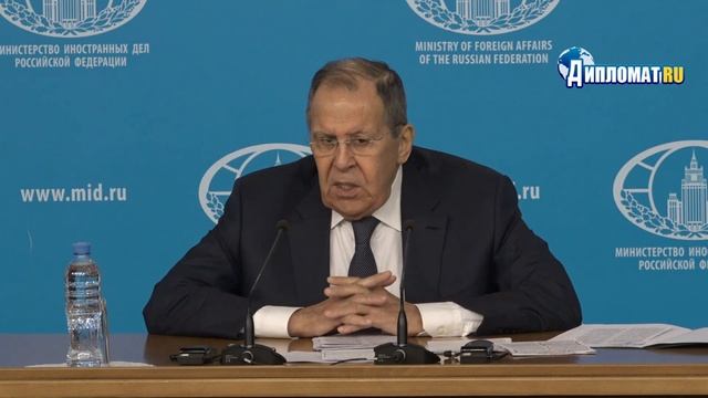 «Пытаются вредить по полной программе»: Сергей Лавров — о подрывной роли ЕС против ЕАЭС смотреть онлайн