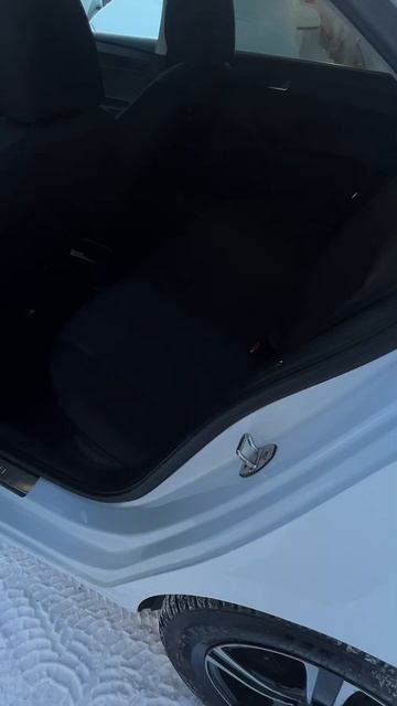 SKODA Rapid Лифтбек Base 1.6 MT 2014г смотреть онлайн