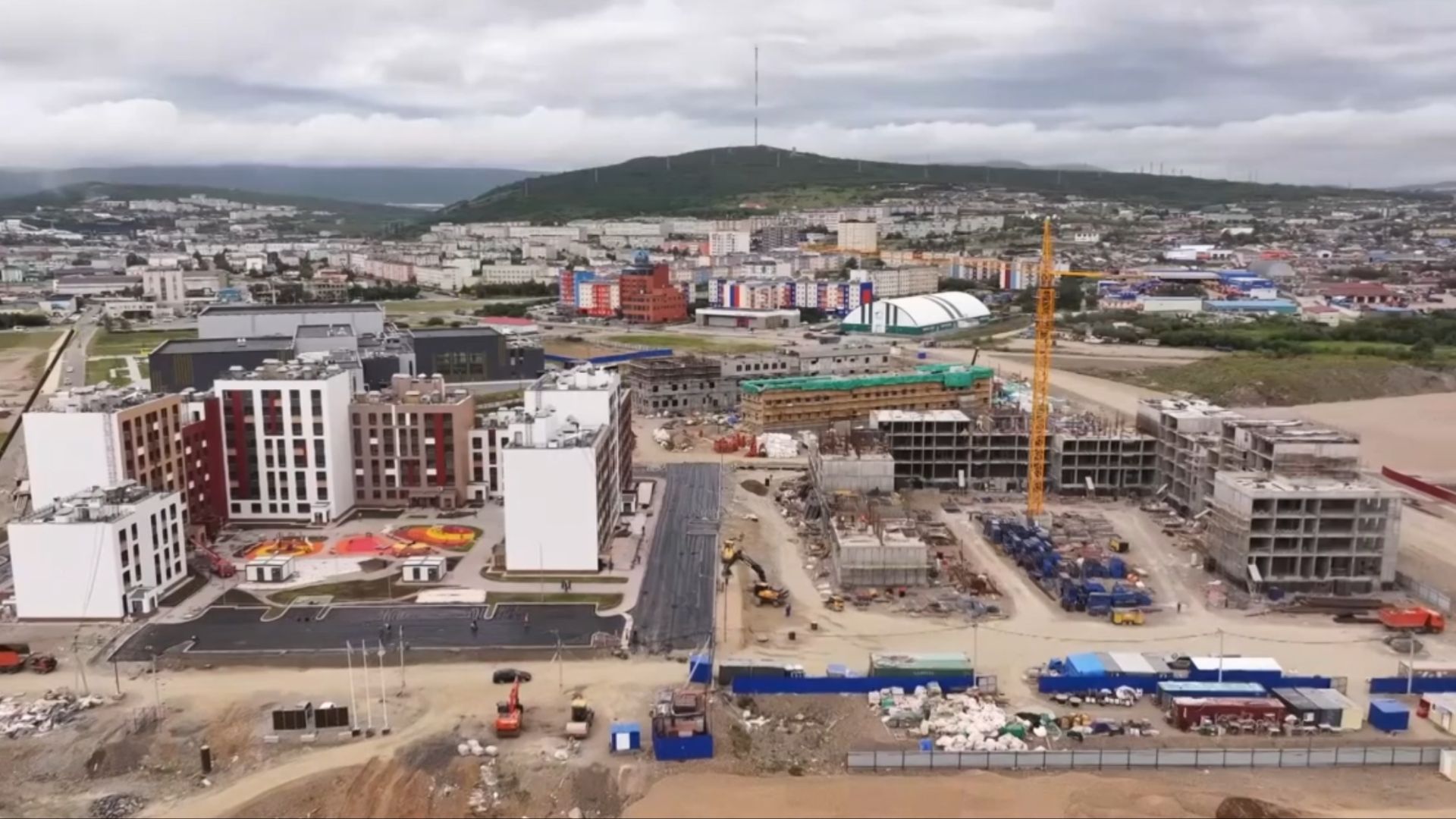 Губернатор Колымы обсудил развитие и инфраструктуру Магаданской области в Минстрое смотреть онлайн