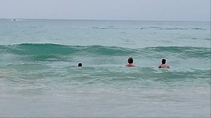 Волны на Патонге!